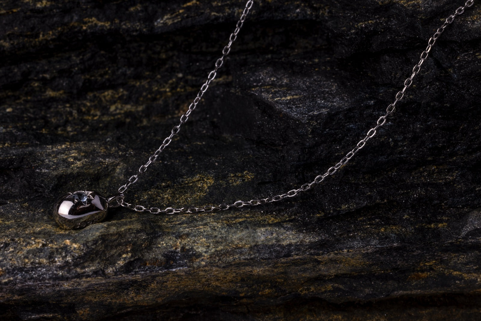 Star Pendant Necklace
