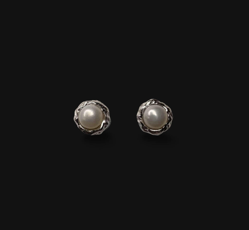 Tide Pearl Studs
